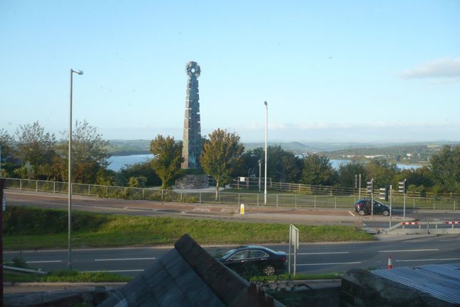 Large 1 Bedroom Flat For Rent