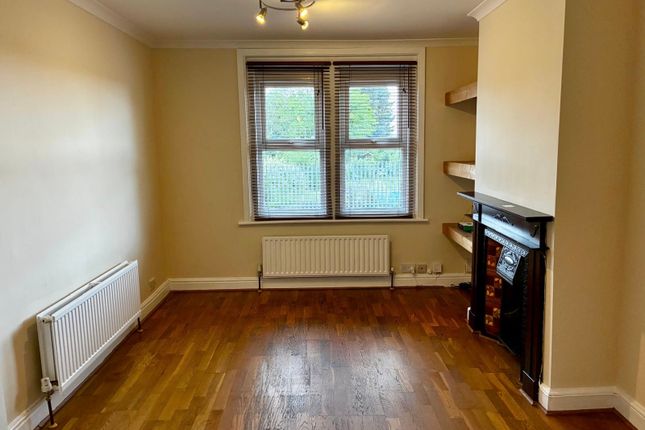 95 , Redcliffe Street, Swindon photo 2