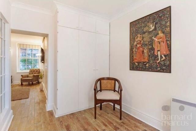 Sheridan Buildings, Martlett Court, WC2B photo 5