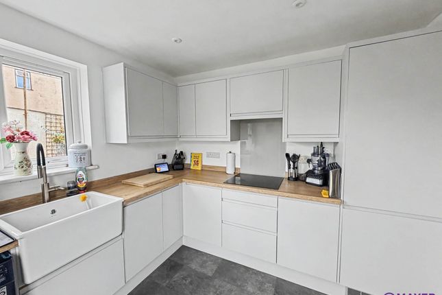 8, Boringdon Hill, Plymouth photo 3