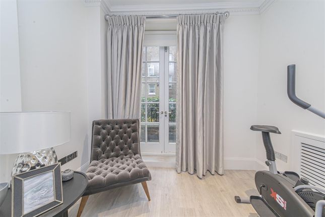 Property for sale in Trevor Place, London