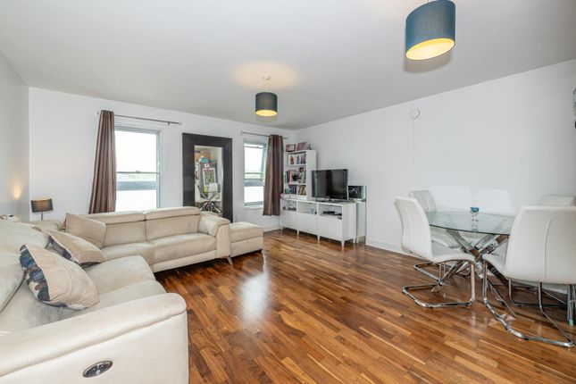 Flat 14, 163, Barlby Road, London photo 2
