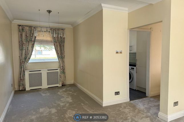 Hatcliffe Close, London photo 3