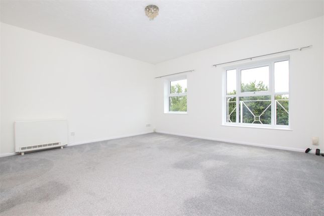 54, Garland Close, Exeter photo 2