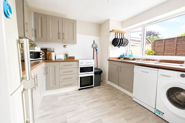 8 Garden Way, Minehead Somerset, Somerset photo 2