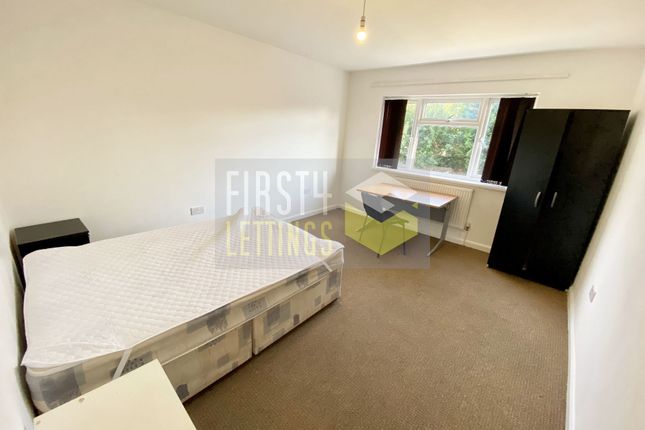 Gainsborough Road, Leicester photo 3