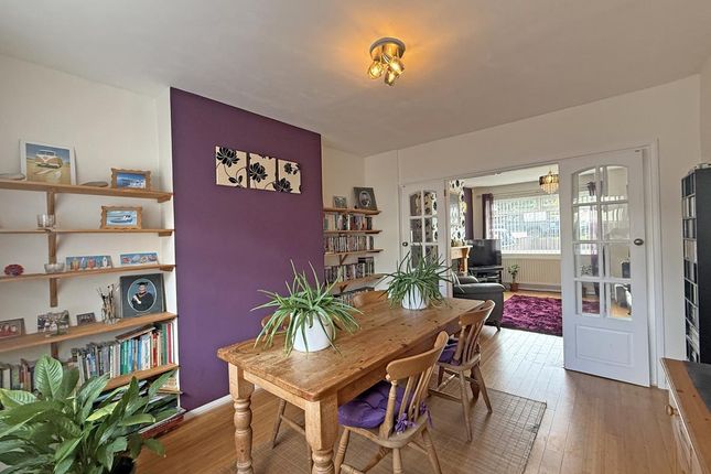 21, Kneele Gardens, Plymouth photo 4