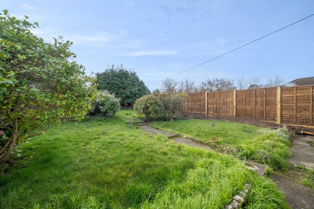 10, Gilroy Way, Orpington photo 4