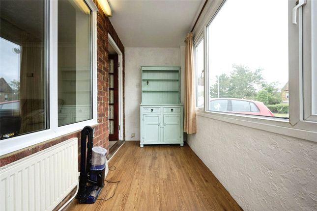 3, White Horse Close, Bedfordshire photo 4