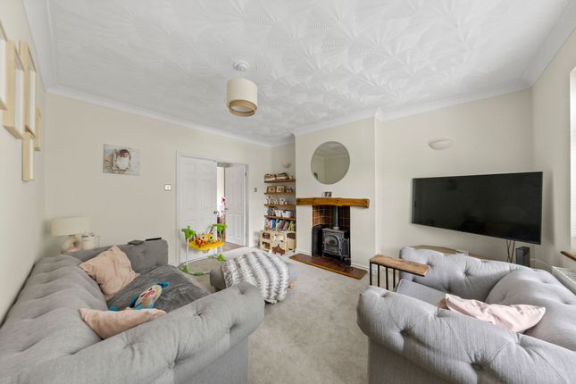 65 Grange Avenue, Warrington photo 3