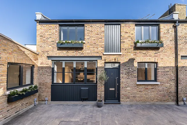 Hamptons - London New Homes