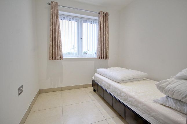 Apartment 10, Broadway House, Hornsea photo 4