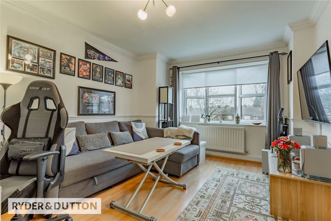 37, Hilltop Drive, Oldham photo 3