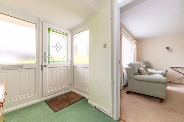 7, Millbrook Road, Crowborough photo 3