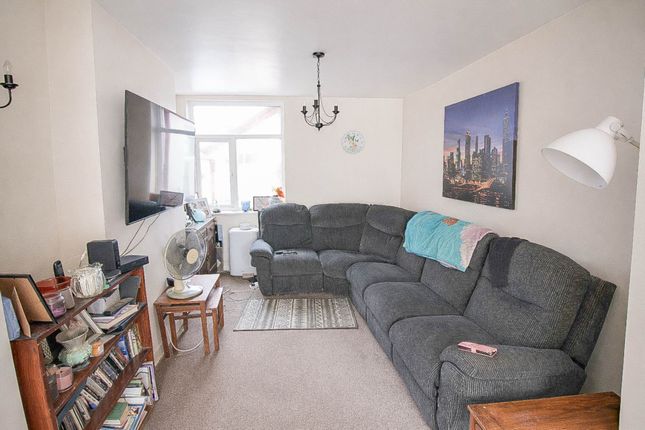 21, Amberey Road, Weston-super-Mare photo 3