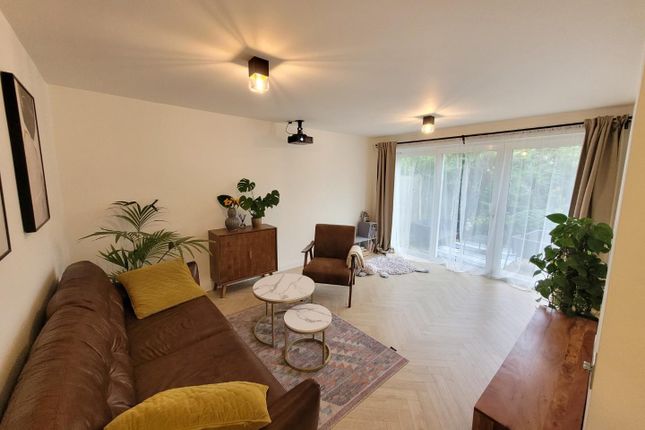 20, Wicks Crescent, Formby photo 2