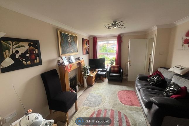 Osborne Heights, East Cowes photo 2