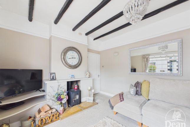 Moreton Cottage, Church Road, Longhope photo 3