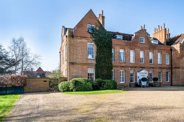 Thomas Sheriff Place, Cobbett Hill Road, Guildford photo 3