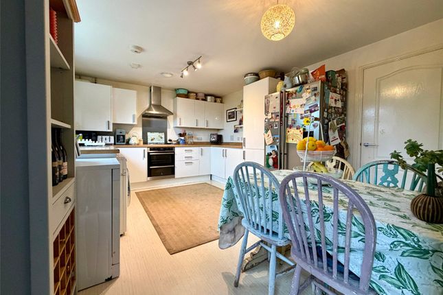 SNG SO, 3, Buchan Place, Abingdon photo 4
