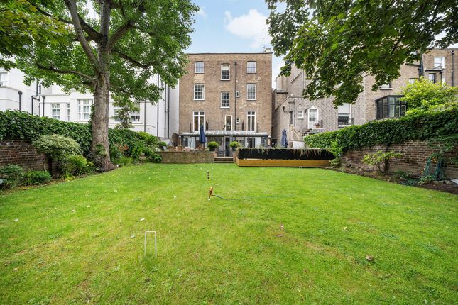 Detached house to rent in Hamilton Terrace, London