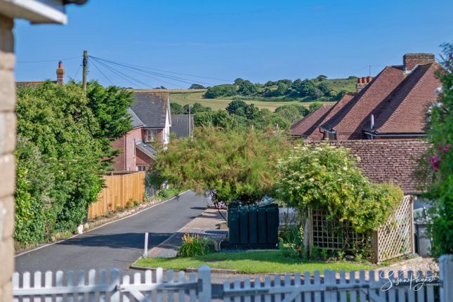 8, Downside Avenue, Ventnor photo 4