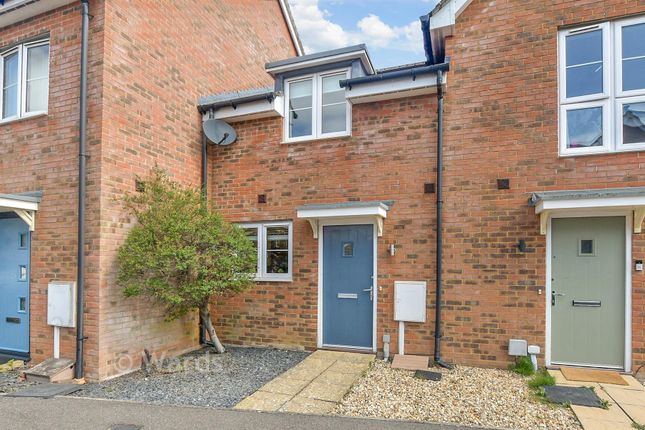 6, Colemans Close, Ashford photo 4