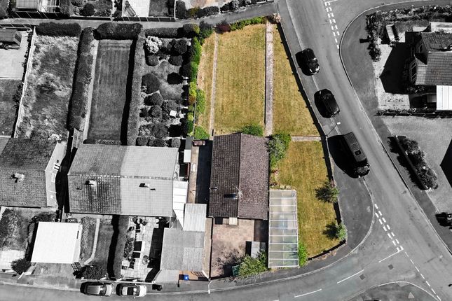 2 Trent Close, Stoke-On-Trent photo 4