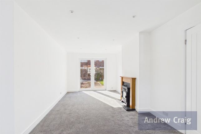 73 Froude Avenue, South Shields photo 2