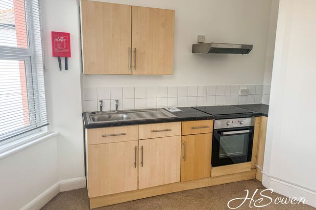 Flat 3 18, South Street, Torquay photo 2
