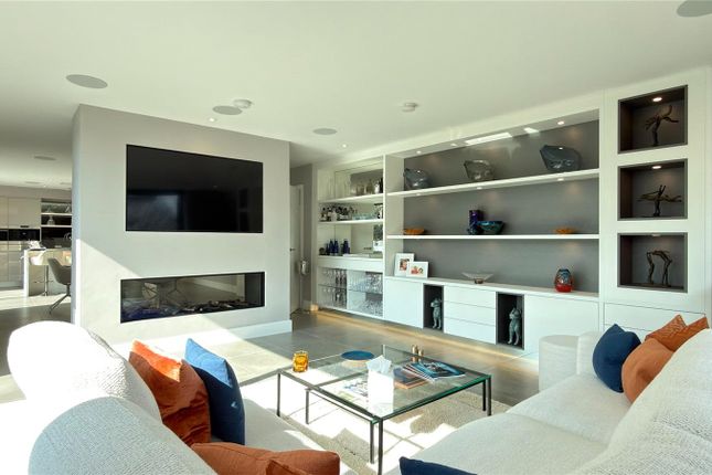 Penthouse Percorso, 11, Martello Road South, Poole photo 4