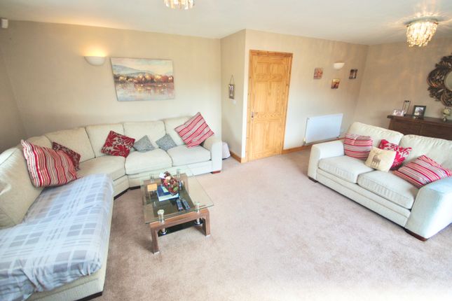 Hunters Lodge, Pershall, Stafford photo 3