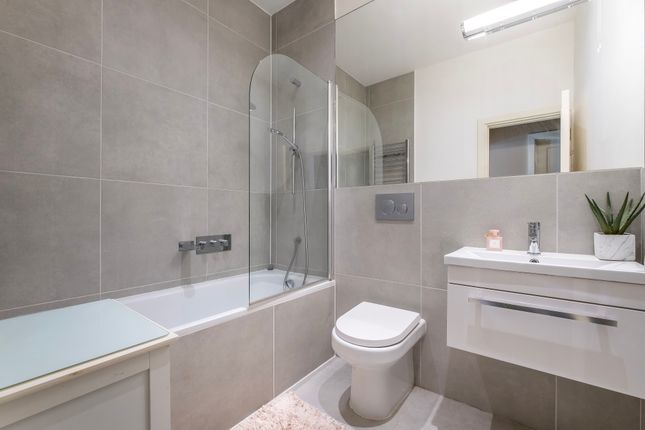 Flat for sale in Tubbs Road, London