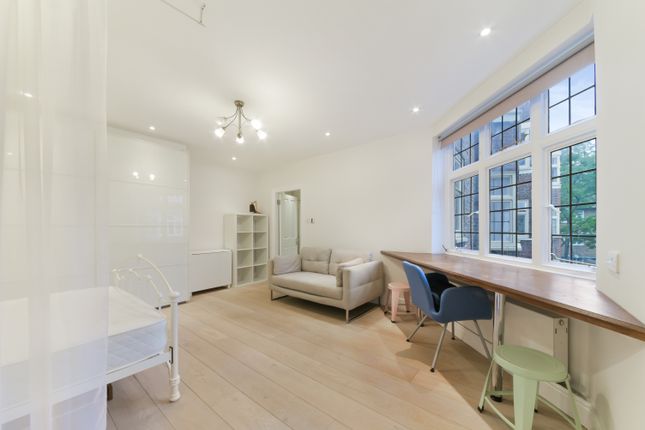Thumbnail Studio to rent in Clare Court, Judd Street, King's Cross