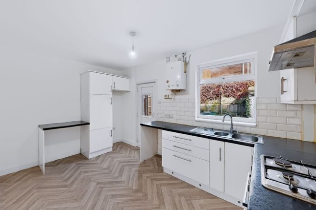 4 Walker Street, Bolton photo 4