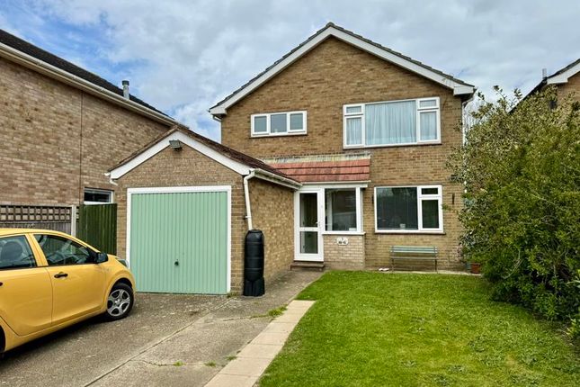 Thumbnail Detached house for sale in Saltmarsh Lane, Hayling Island