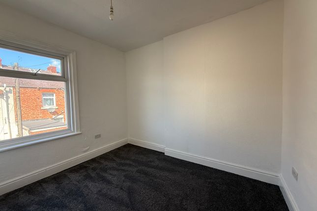 14, Crossland Road, Blackpool photo 4