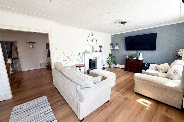 49, Humber Road, Stockton-On-Tees photo 2