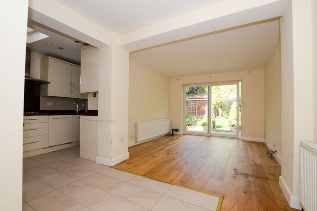 55, Bullescroft Road, Edgware photo 2