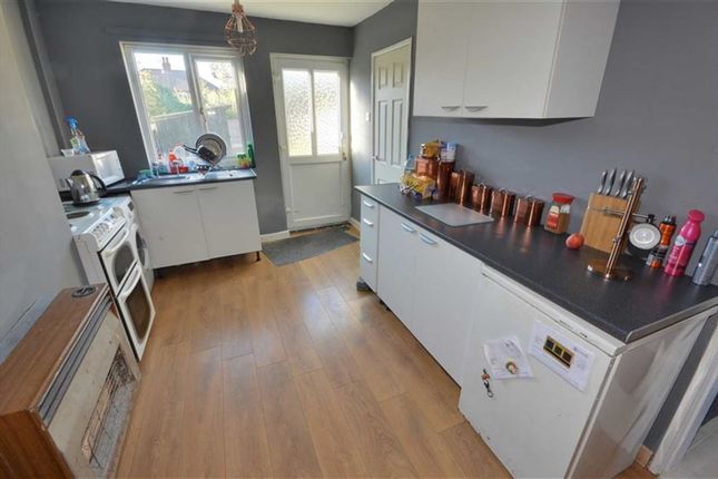 Park Avenue Kippax Leeds West Yorkshire Ls25 3 Bedroom Terraced Terraced House For In Park Avenue Kippax Leeds West Yorkshire