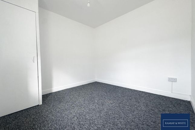 Halswell Street, Mountain Ash photo 5