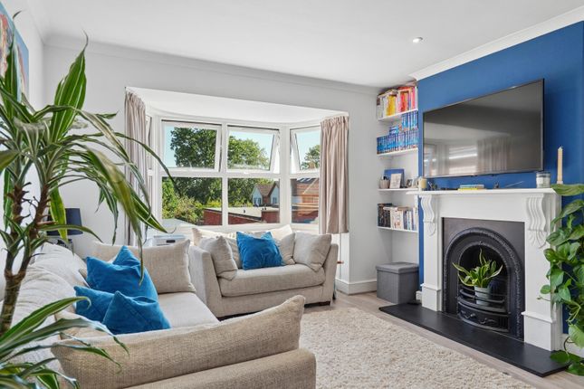 Flat 8, Haileybury Court, Clewer Hill Road, Windsor photo 3