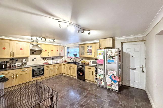 9, Milton Grove, Durham photo 4