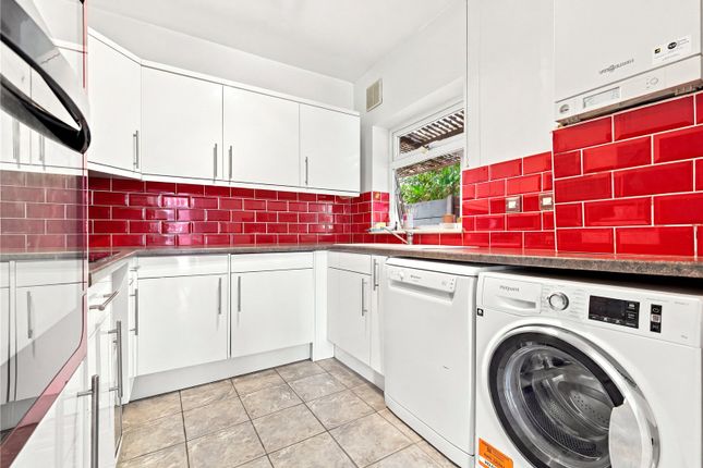 5, Manners Way, Essex photo 3