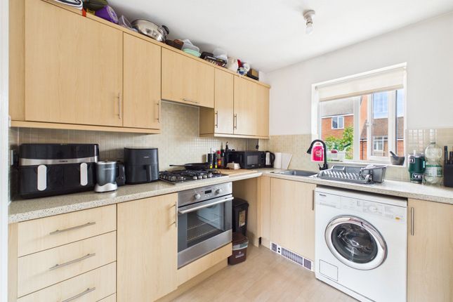 11, Boddington Drive Kingsway, Gloucester photo 2