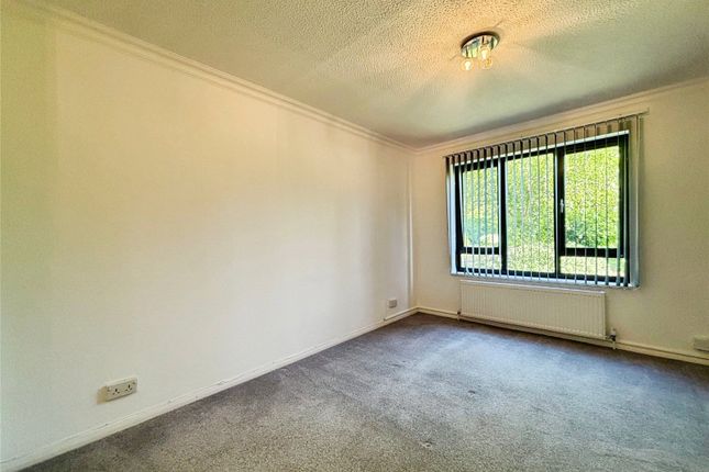 51, St. Pauls Court, Berkshire photo 3