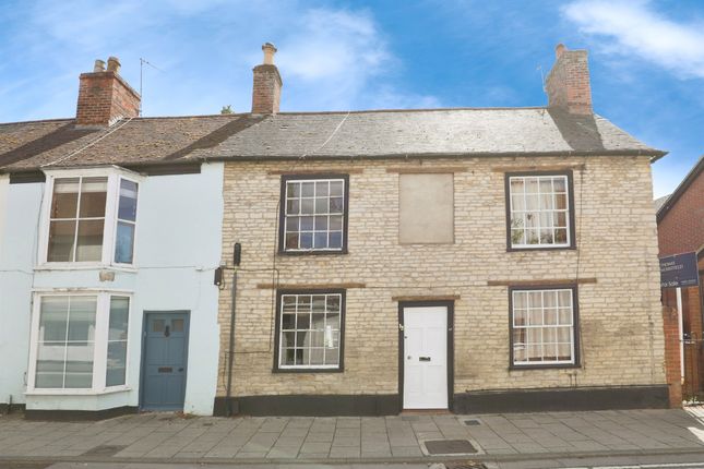 2-bed house on 13, Causeway, Bicester, £285,000