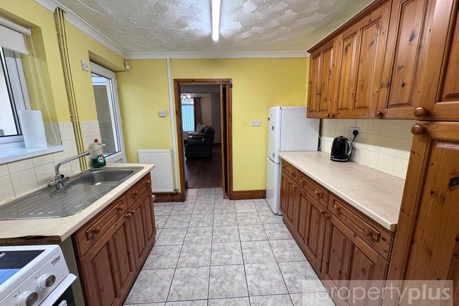6, Mountain View, Treherbert photo 4