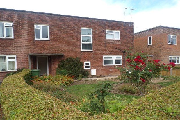 Thumbnail Flat to rent in Haddon Close, Chesterfield