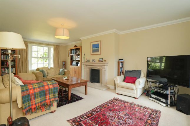 Hawthorn House, 8 Gill Croft Court, York photo 2